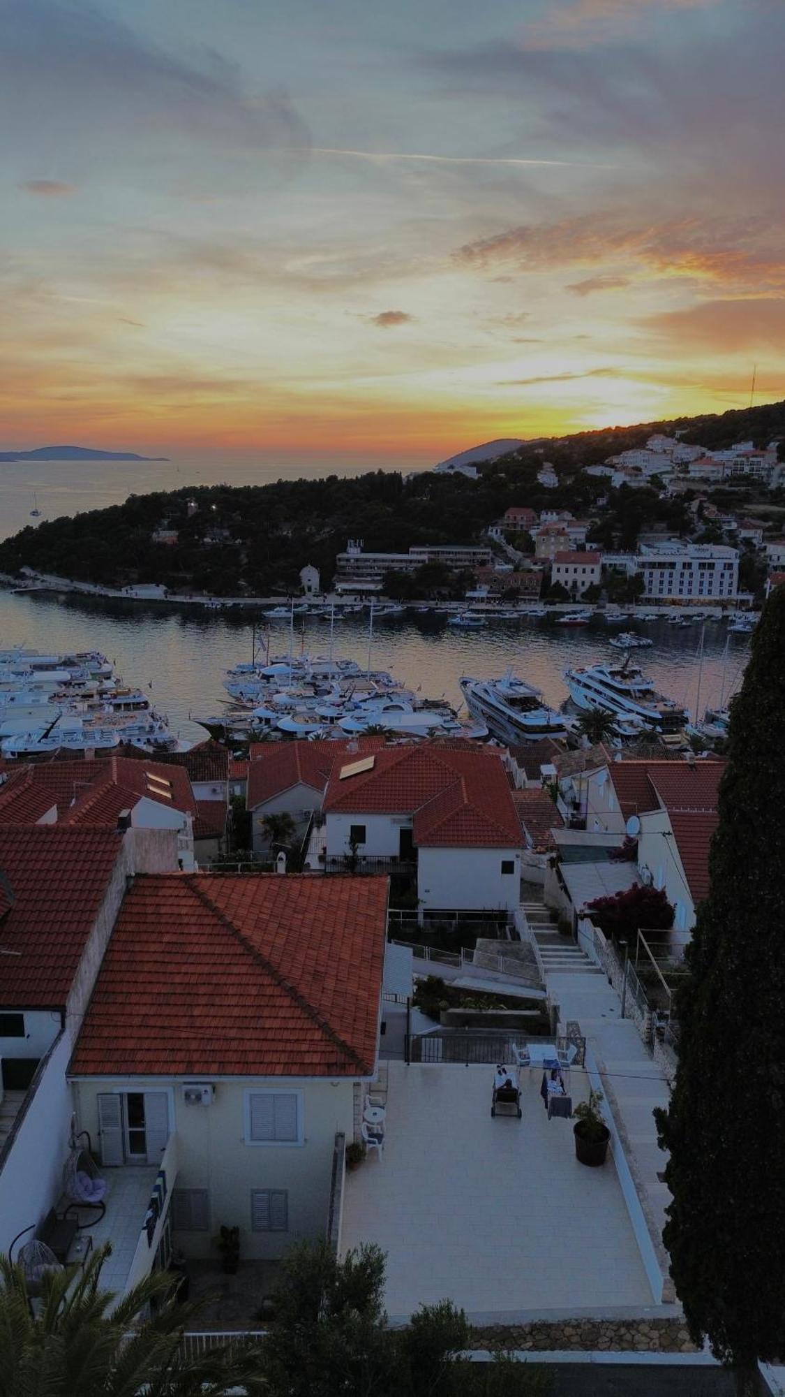 Forr Apartments - Hvar, Croatia ฮวาร์ ภายนอก รูปภาพ