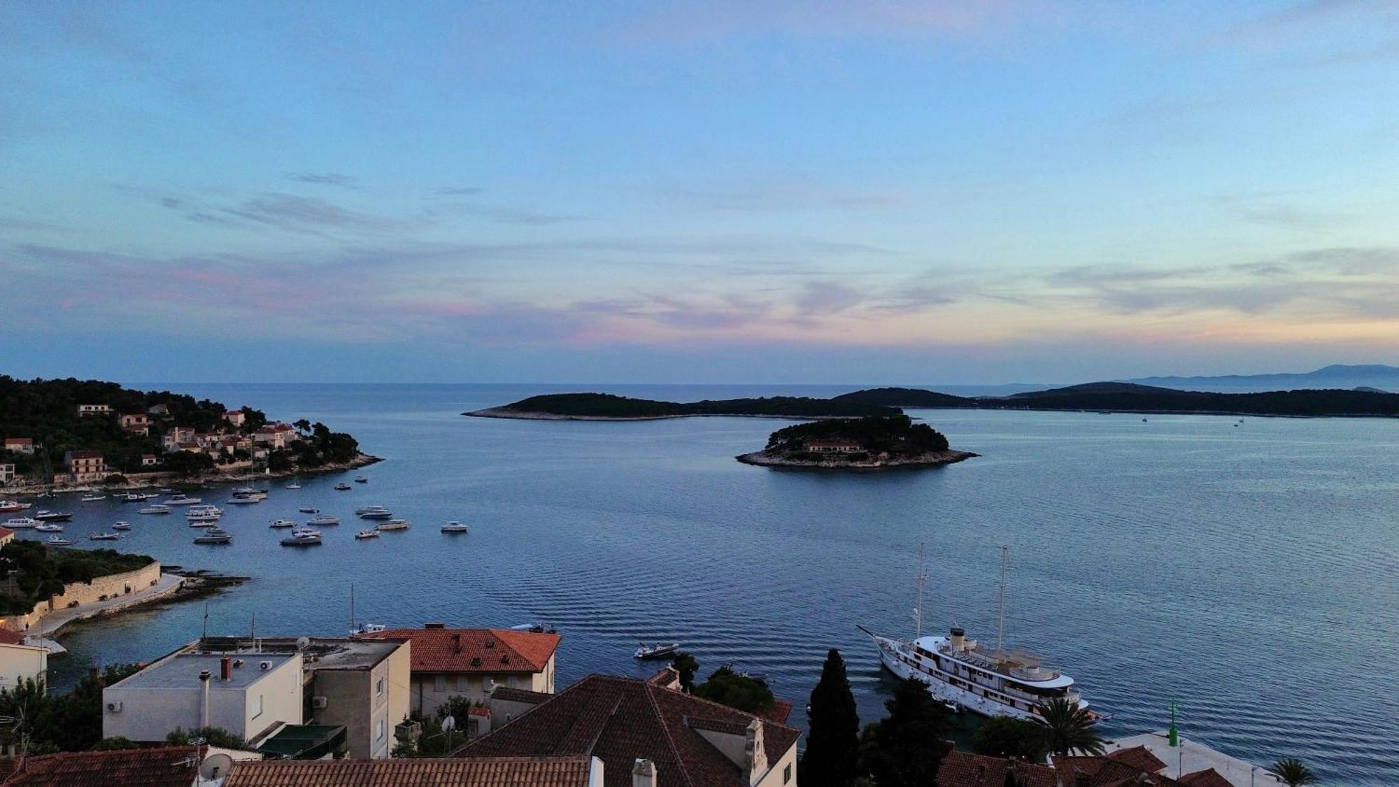 Forr Apartments - Hvar, Croatia ฮวาร์ ภายนอก รูปภาพ