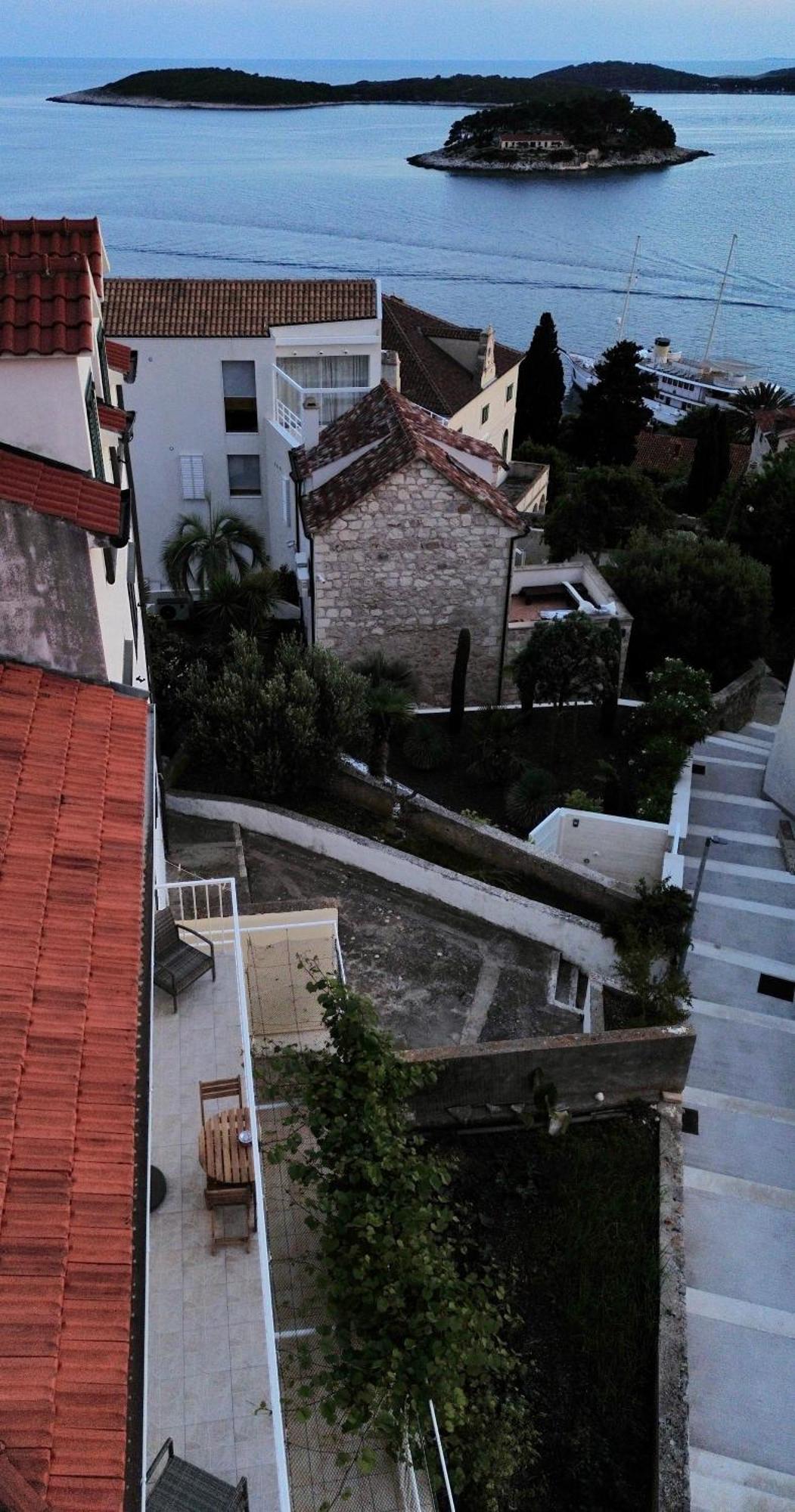 Forr Apartments - Hvar, Croatia ฮวาร์ ภายนอก รูปภาพ